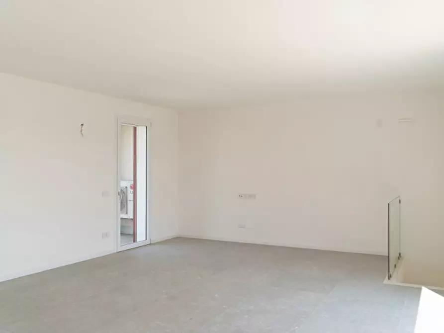 Immagine 4 di Appartamento in vendita  in Via Silvio Pellico a Salzano