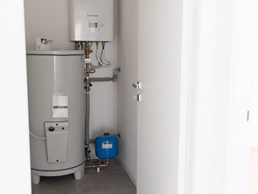 Immagine 13 di Appartamento in vendita  in Via Silvio Pellico a Salzano