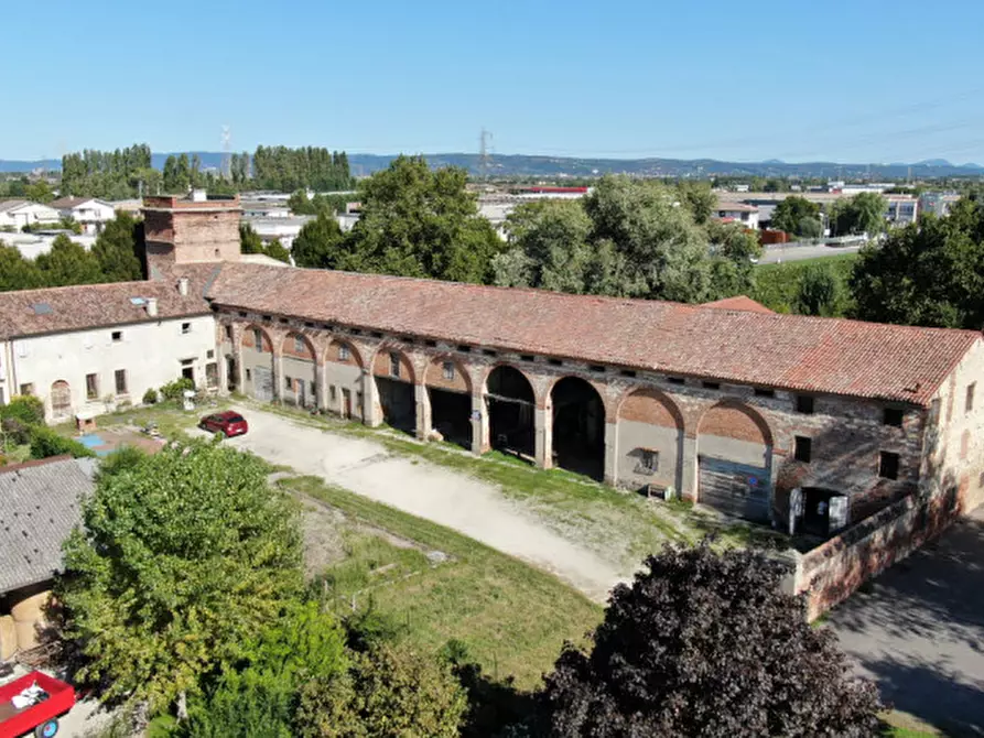 Immagine 22 di Rustico / casale in vendita  a Arcole