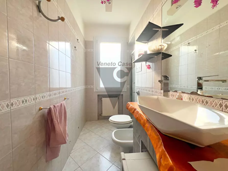 Immagine 13 di Appartamento in vendita  a Fiesso D'artico