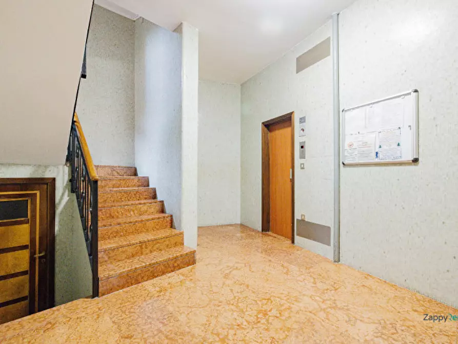 Immagine 21 di Appartamento in affitto  in Via Salvatore Barzilai a Milano