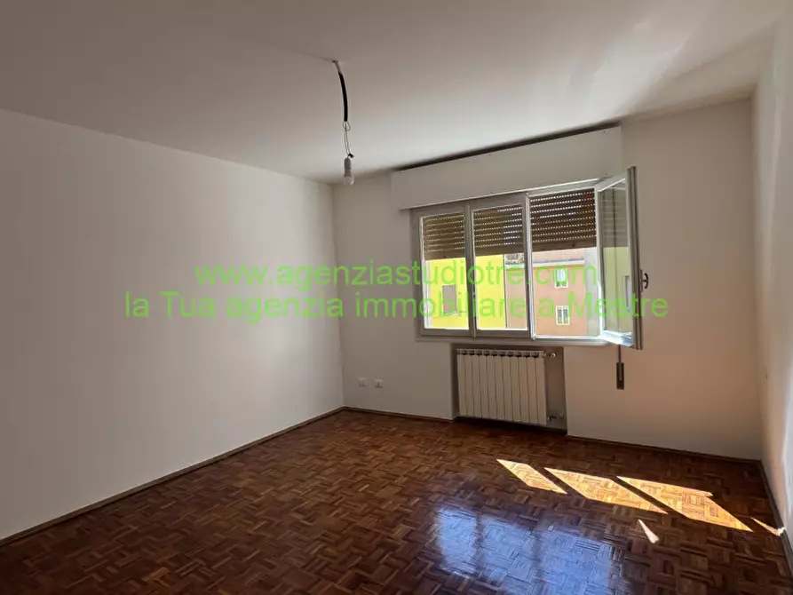 Immagine 7 di Appartamento in affitto  in Via Monte Ortone 1 a Venezia