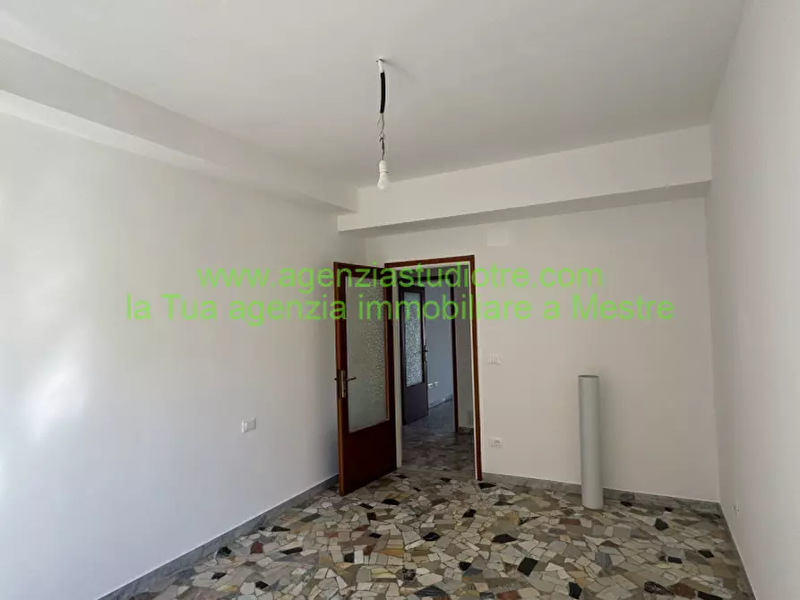 Immagine 9 di Appartamento in affitto  in Via Monte Ortone 1 a Venezia