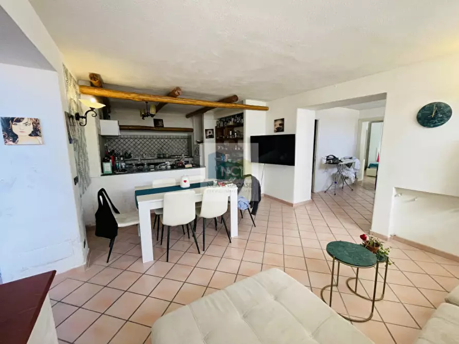 Immagine 37 di Villa in vendita  in via ciglio 150 a Serrara Fontana