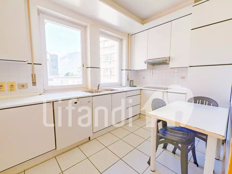 Immagine 5 di Appartamento in vendita  in Freiheitsstraße - Corso della Libertà a Merano .Meran.