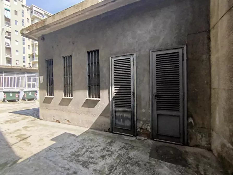 Immagine 10 di Negozio in vendita  in Via Nicola Fabrizi 140 a Torino