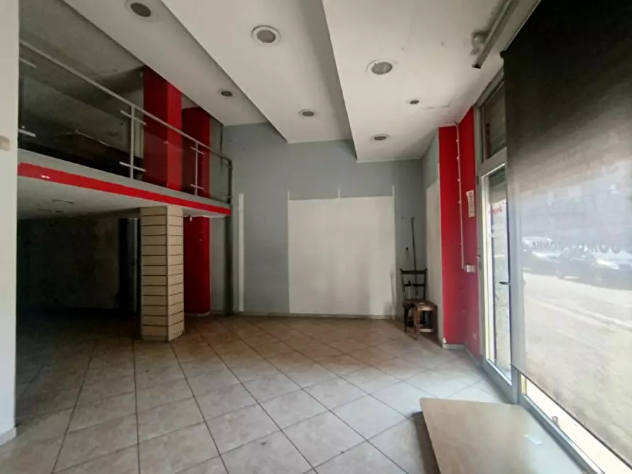 Immagine 16 di Negozio in vendita  in Via Nicola Fabrizi 140 a Torino