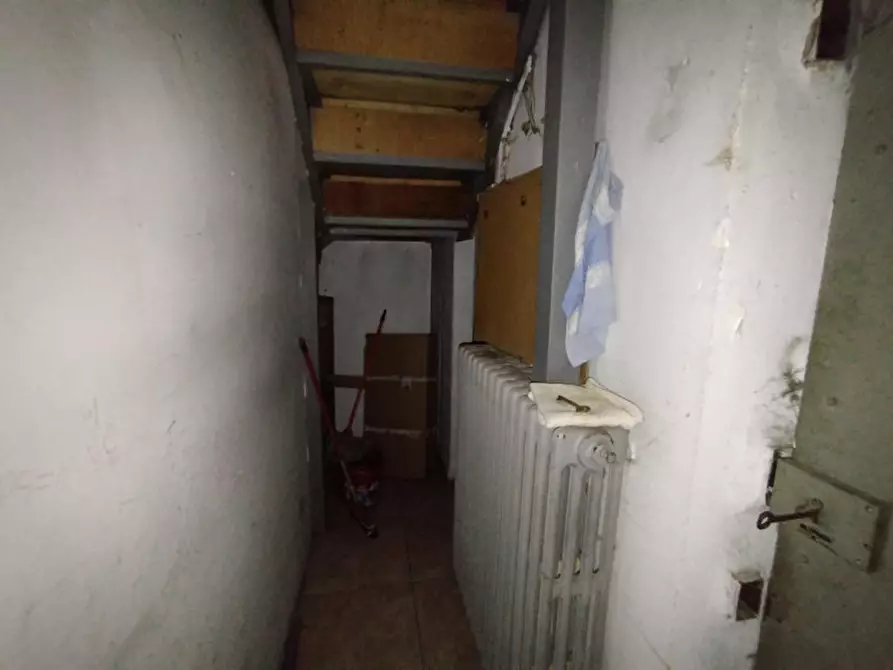 Immagine 17 di Negozio in vendita  in Via Nicola Fabrizi 140 a Torino