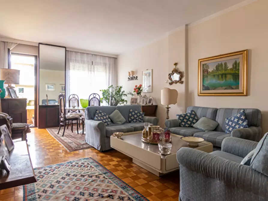 Immagine 1 di Appartamento in vendita  in Via Nazareth a Padova