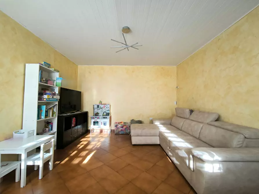 Immagine 4 di Casa indipendente in vendita  in Via Lombardia a Silea