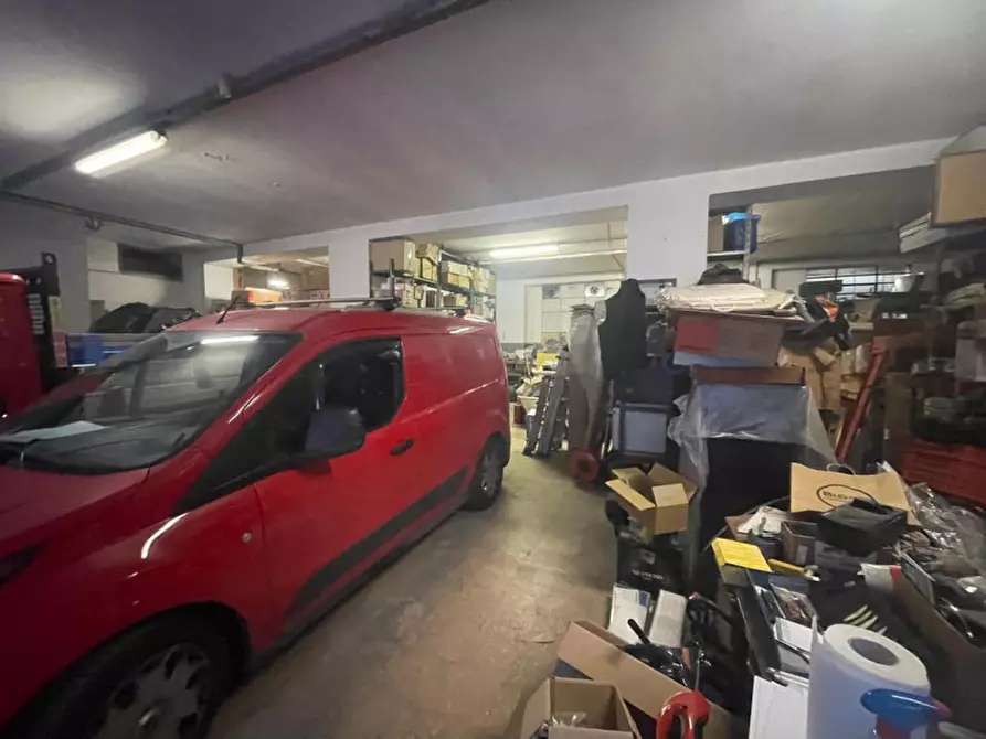 Immagine 6 di Magazzino in vendita  in Corso Regina Margherita 290/B a Torino