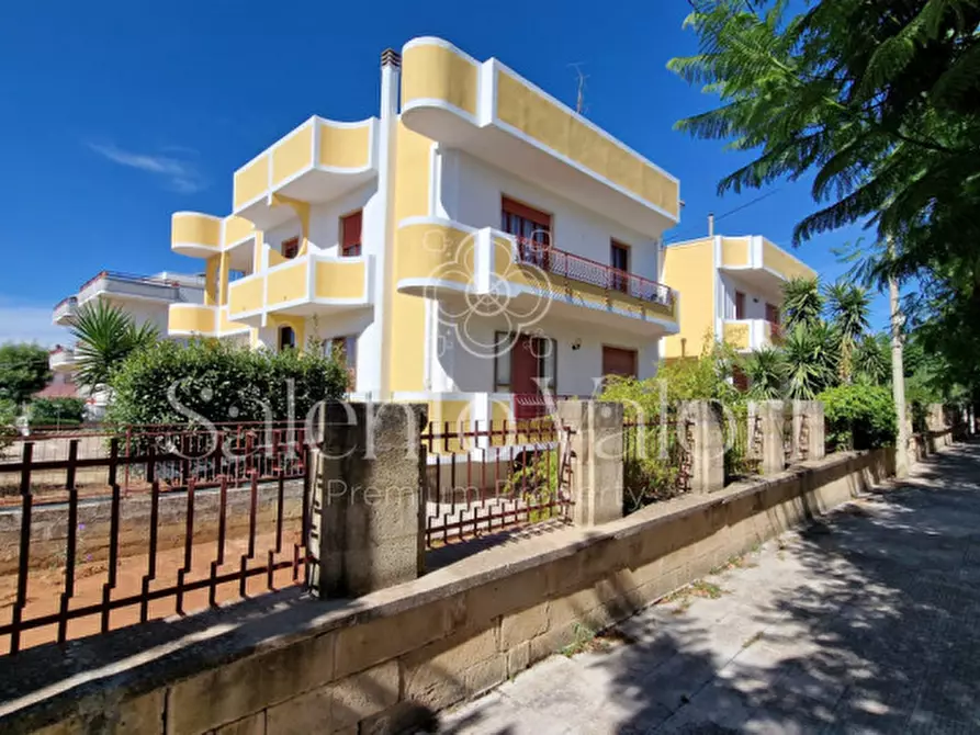 Immagine 31 di Appartamento in vendita  in Via Gorizia a Parabita