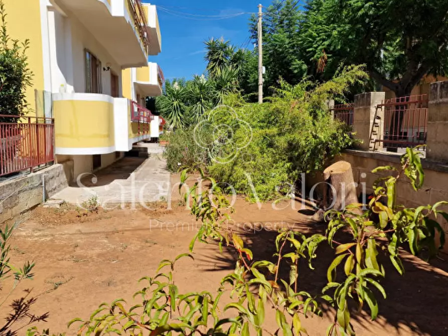 Immagine 34 di Appartamento in vendita  in Via Gorizia a Parabita