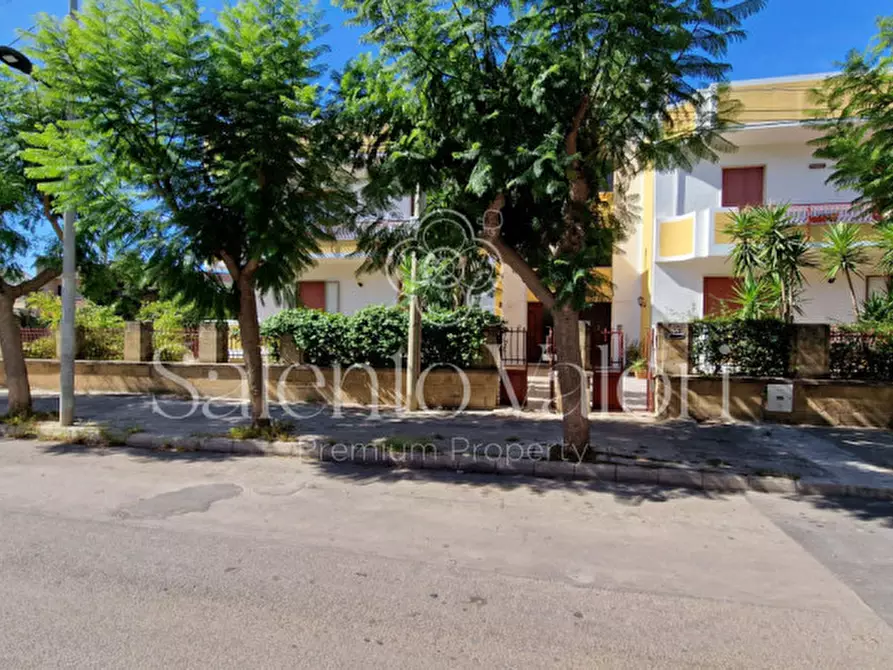 Immagine 35 di Appartamento in vendita  in Via Gorizia a Parabita