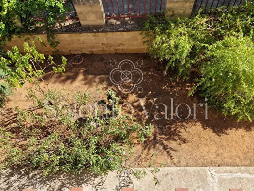 Immagine 51 di Appartamento in vendita  in Via Gorizia a Parabita