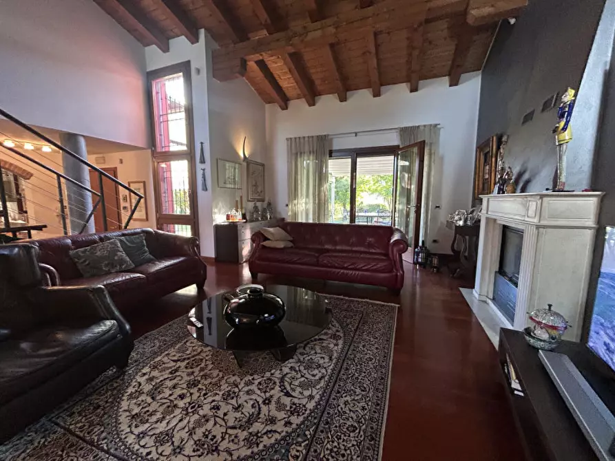 Immagine 6 di Villa in vendita  in Via Perarolo a Saccolongo