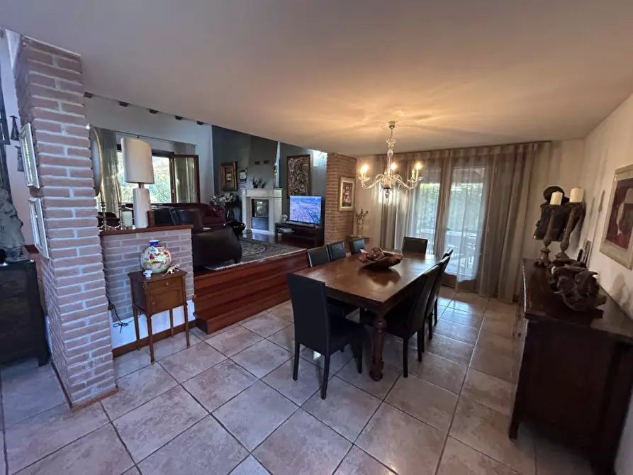 Immagine 9 di Villa in vendita  in Via Perarolo a Saccolongo