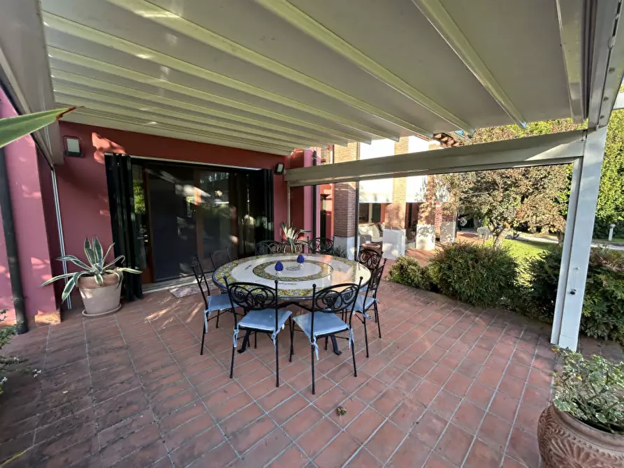 Immagine 26 di Villa in vendita  in Via Perarolo a Saccolongo