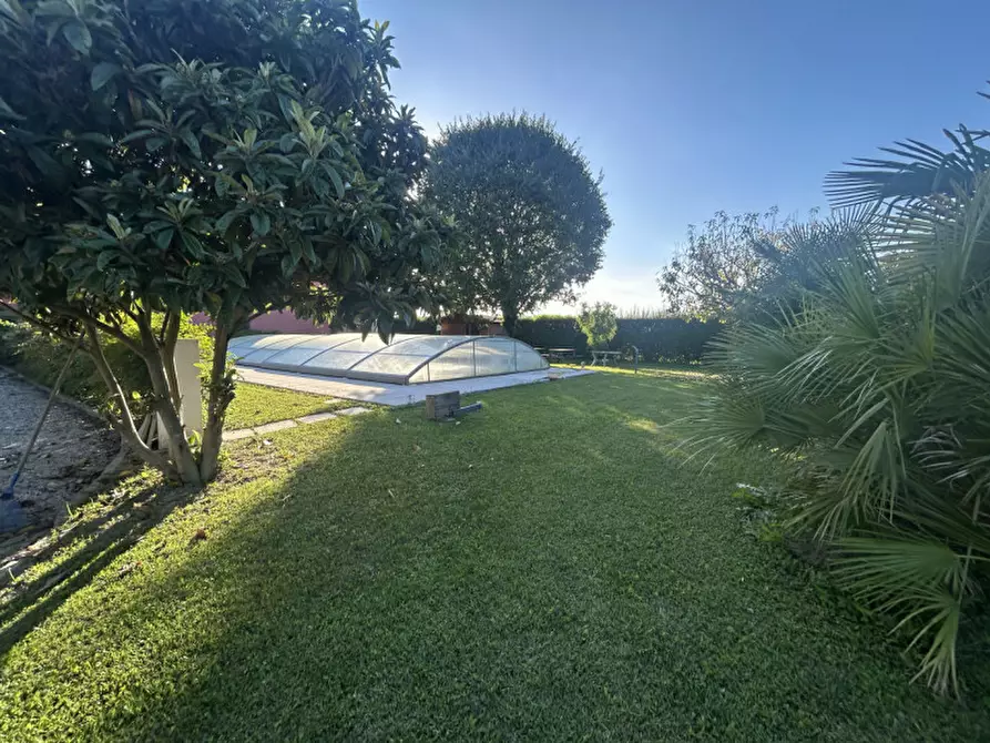 Immagine 32 di Villa in vendita  in Via Perarolo a Saccolongo