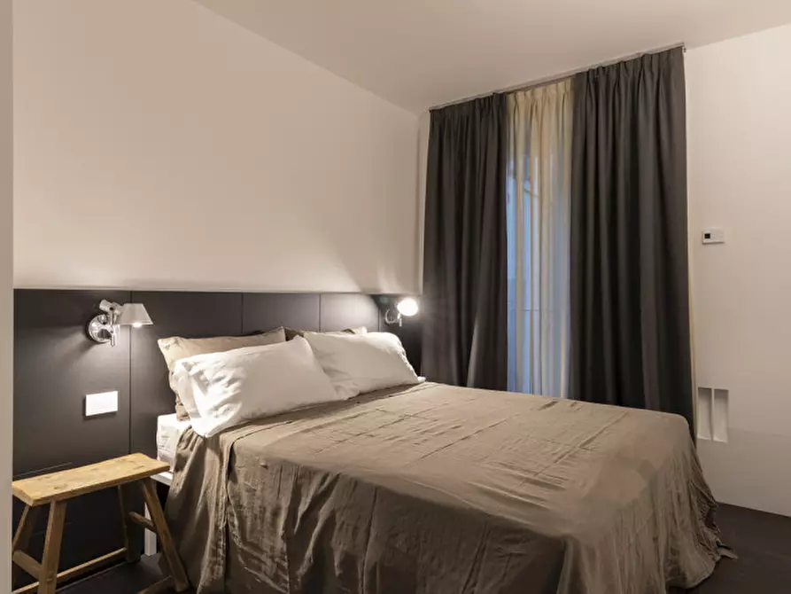 Immagine 14 di Appartamento in affitto  in Via Vittorio Emanuele, 115 a Como