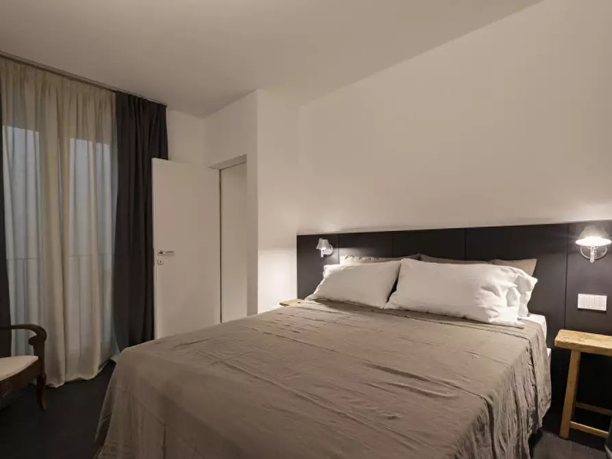 Immagine 18 di Appartamento in affitto  in Via Vittorio Emanuele, 115 a Como