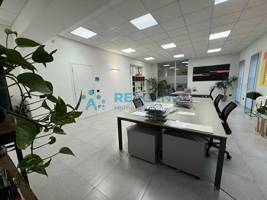 Immagine 12 di Ufficio in affitto  in Vicenza, Viale Trieste 95 a Vicenza