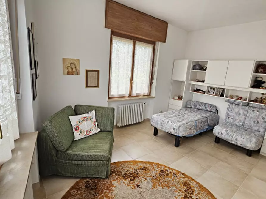 Immagine 9 di Casa indipendente in vendita  in VIA SILVA 15 a Portacomaro