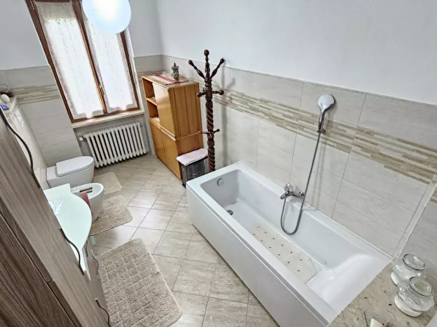 Immagine 12 di Casa indipendente in vendita  in VIA SILVA 15 a Portacomaro