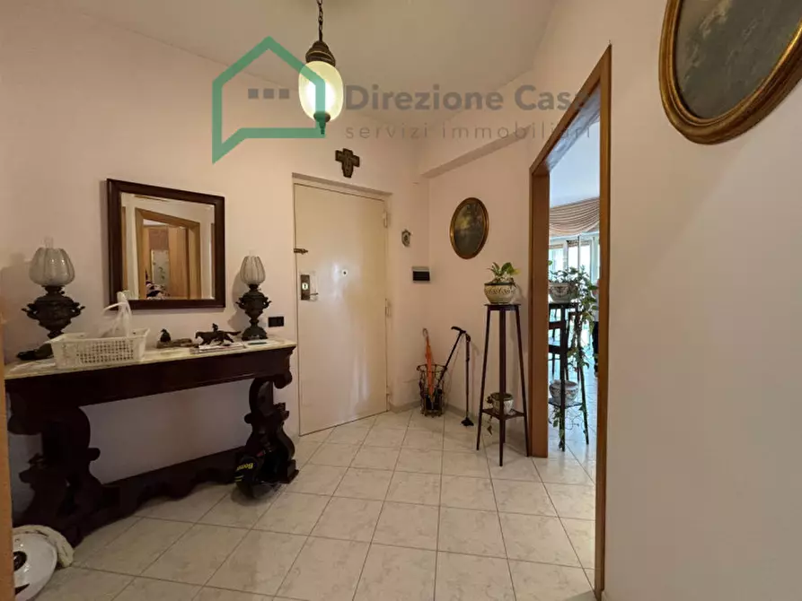 Immagine 4 di Appartamento in vendita  in VIA CARLO DELLA GATTA, 50 a Napoli