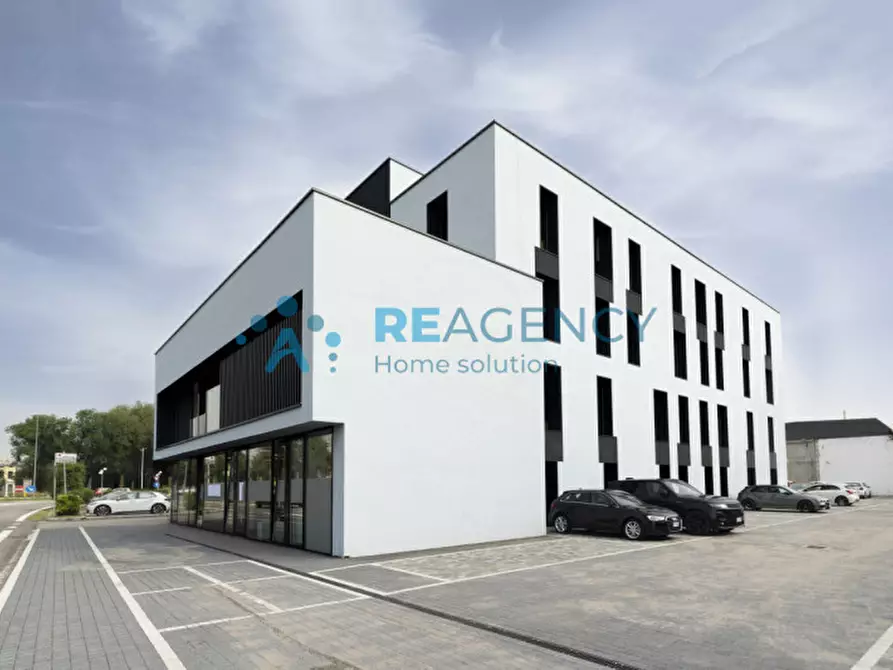 Immagine 6 di Ufficio in affitto  in Viale Trieste 95, Vicenza a Vicenza