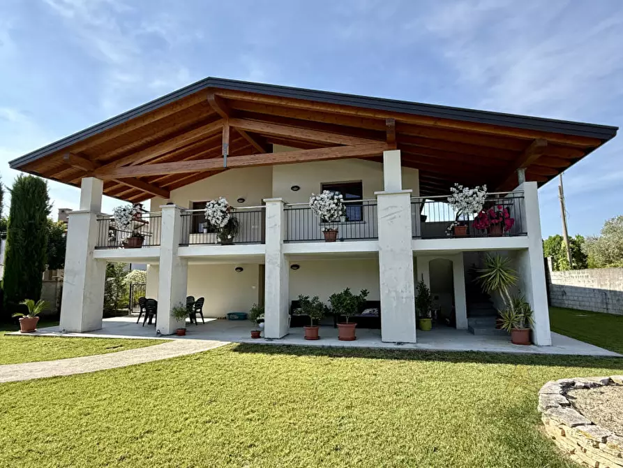 Immagine 4 di Villa in vendita  in Via Fornaci a Palazzolo Dello Stella