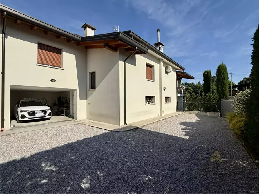 Immagine 6 di Villa in vendita  in Via Fornaci a Palazzolo Dello Stella