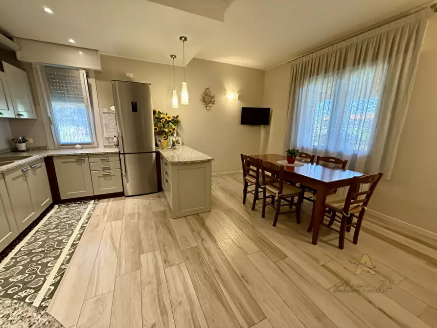 Immagine 25 di Villa in vendita  in Via Fornaci a Palazzolo Dello Stella