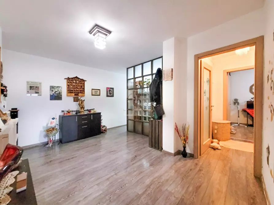 Immagine 13 di Appartamento in vendita  in Viale Primo Maggio a Riva Del Garda