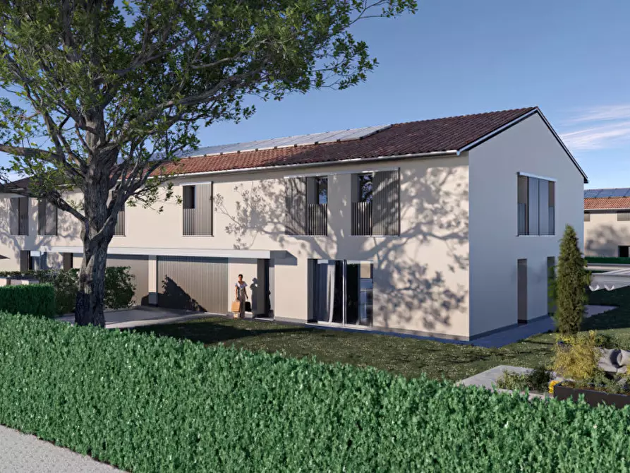 Immagine 1 di Villetta a schiera in vendita  in Via Grizzaga 157 a Maranello