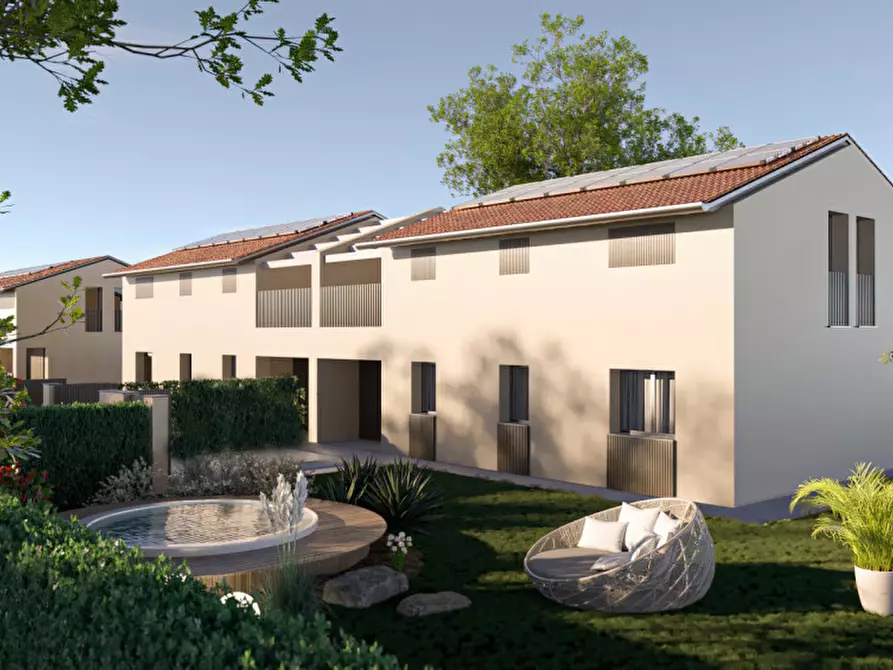 Immagine 1 di Casa bifamiliare in vendita  in Via Grizzaga 157 a Maranello