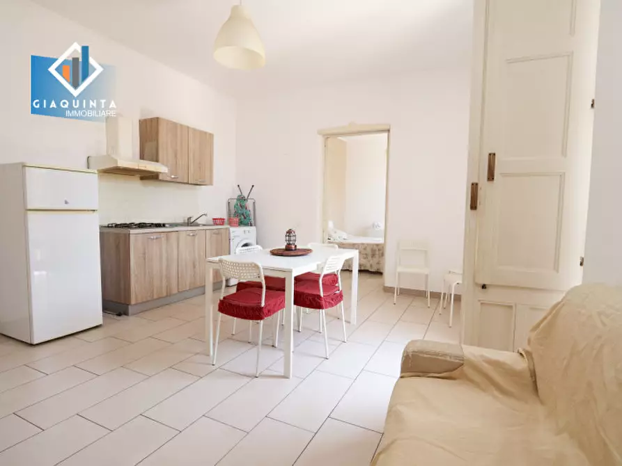 Immagine 4 di Casa indipendente in vendita  in Via Guglielmo Marconi n.01 a Palagonia