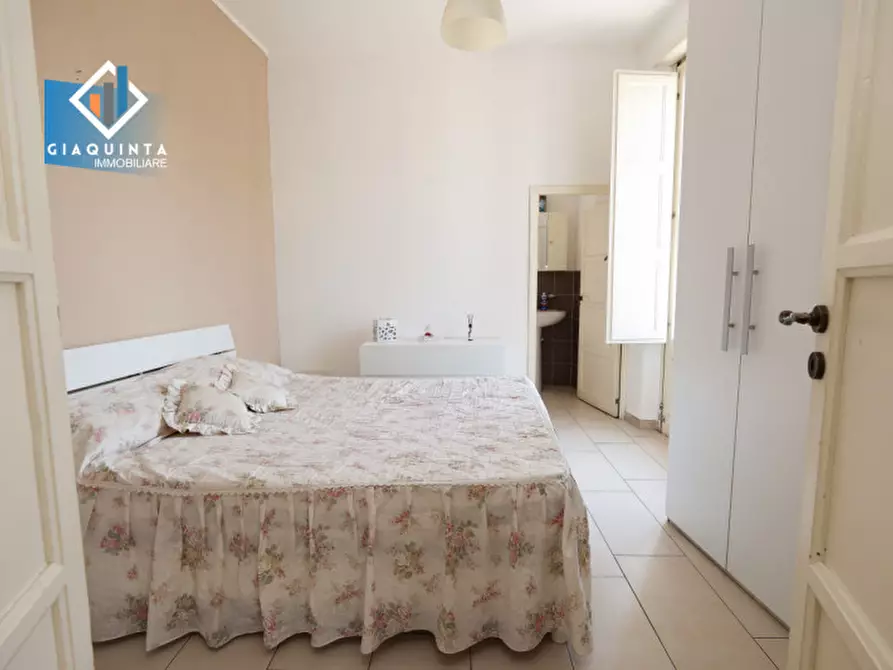 Immagine 5 di Casa indipendente in vendita  in Via Guglielmo Marconi n.01 a Palagonia