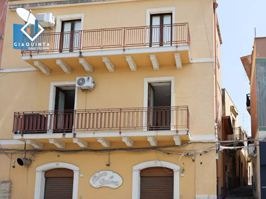 Immagine 16 di Casa indipendente in vendita  in Via Guglielmo Marconi n.01 a Palagonia