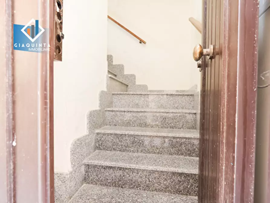 Immagine 21 di Casa indipendente in vendita  in Via Guglielmo Marconi n.01 a Palagonia