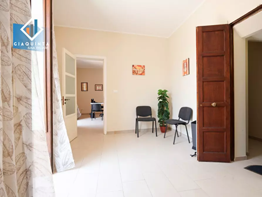 Immagine 23 di Casa indipendente in vendita  in Via Guglielmo Marconi n.01 a Palagonia