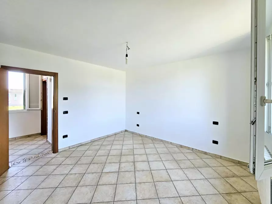 Immagine 13 di Villetta a schiera in vendita  in VIA PASQUALE LONGO a Borgo Veneto