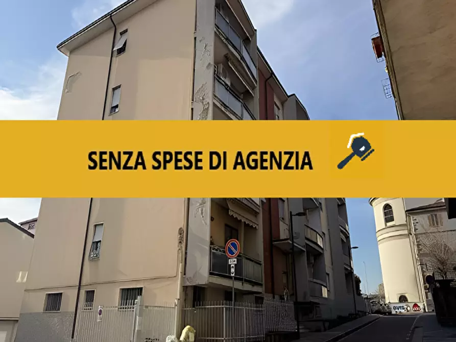 Immagine 1 di Appartamento in vendita  in Via Giuseppe Verdi, 190 a Calusco D'adda