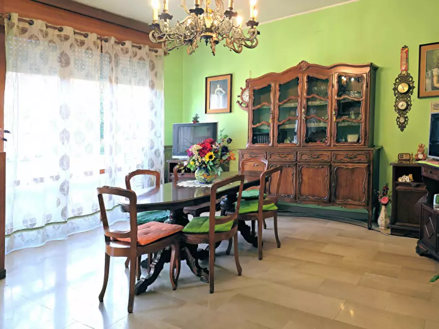 Immagine 6 di Appartamento in vendita  in Viale Lombardia a Buccinasco