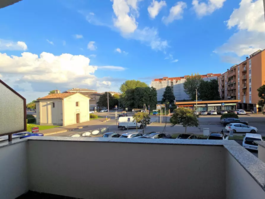 Immagine 8 di Appartamento in vendita  in Viale Lombardia a Buccinasco