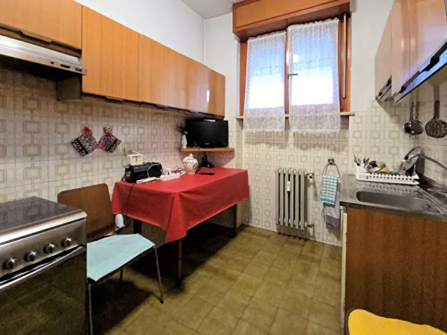 Immagine 9 di Appartamento in vendita  in Viale Lombardia a Buccinasco