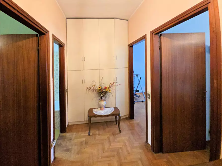 Immagine 12 di Appartamento in vendita  in Viale Lombardia a Buccinasco