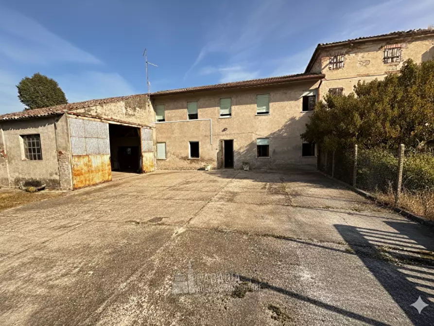 Immagine 13 di Rustico / casale in vendita  in Via Nazario Sauro a Masi