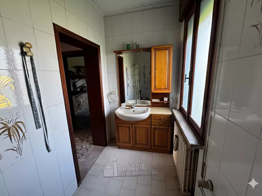 Immagine 28 di Rustico / casale in vendita  in Via Nazario Sauro a Masi