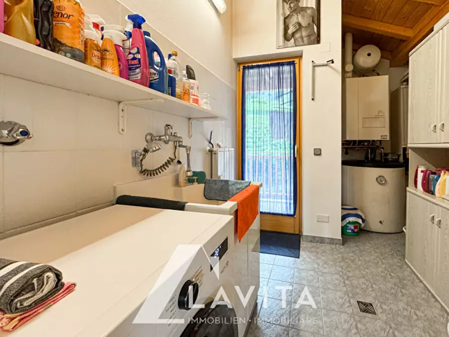 Immagine 23 di Villa in vendita  in Heppenheimer Straße - Via Heppenheim a Caldaro Sulla Strada Del Vino .Kaltern An De.